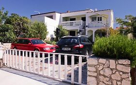 Apartments Bresina
